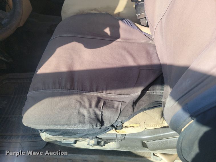 image for item KS9137 2011 Ford F250  Super Duty  Crew Cab pickup truck