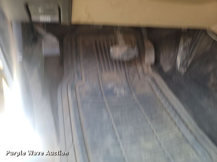 image for item KS9137 2011 Ford F250  Super Duty  Crew Cab pickup truck