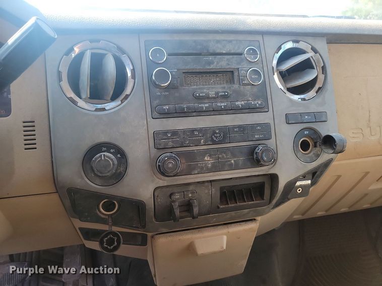 image for item KS9137 2011 Ford F250  Super Duty  Crew Cab pickup truck