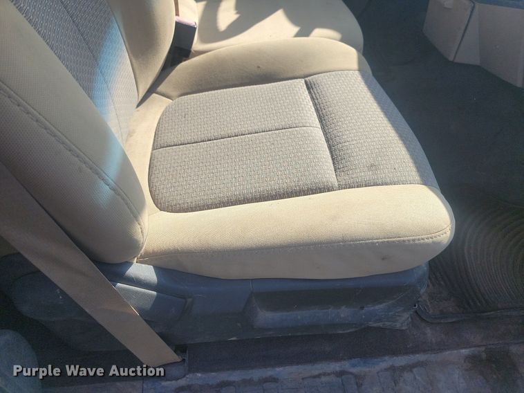 image for item KS9137 2011 Ford F250  Super Duty  Crew Cab pickup truck