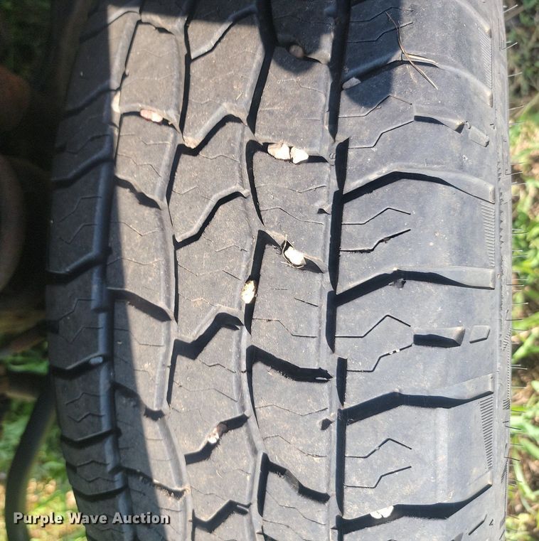 image for item KS9137 2011 Ford F250  Super Duty  Crew Cab pickup truck