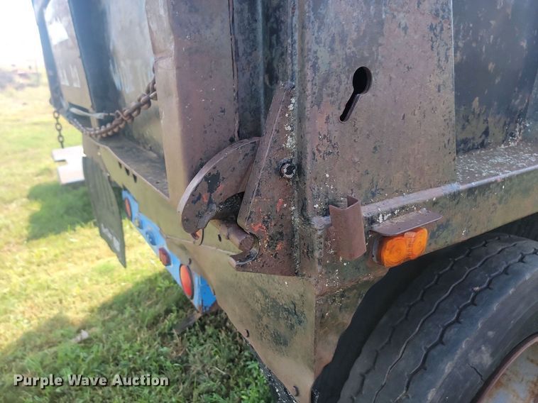 image for item KS9139 1993 Shop built  end dump pup trailer