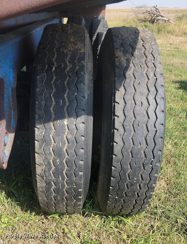 image for item KS9139 1993 Shop built  end dump pup trailer