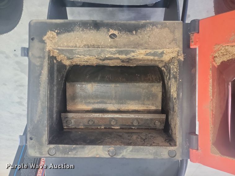 image for item KS9141 DK2 OPC566E  wood chipper