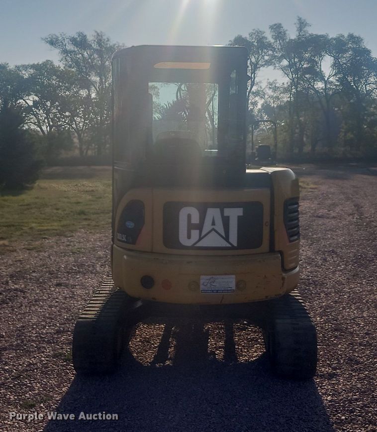 image for item KS9142 2007 Caterpillar 303.5C CR  mini excavator