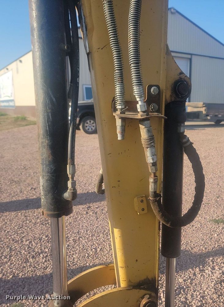 image for item KS9142 2007 Caterpillar 303.5C CR  mini excavator