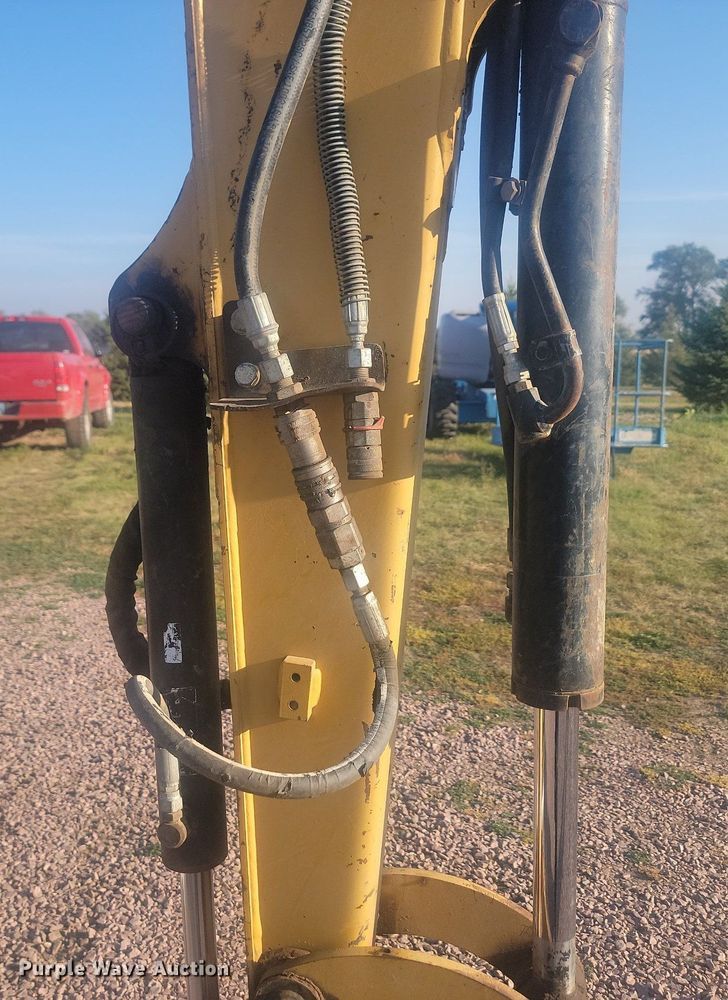 image for item KS9142 2007 Caterpillar 303.5C CR  mini excavator