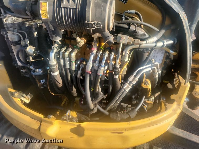 image for item KS9142 2007 Caterpillar 303.5C CR  mini excavator