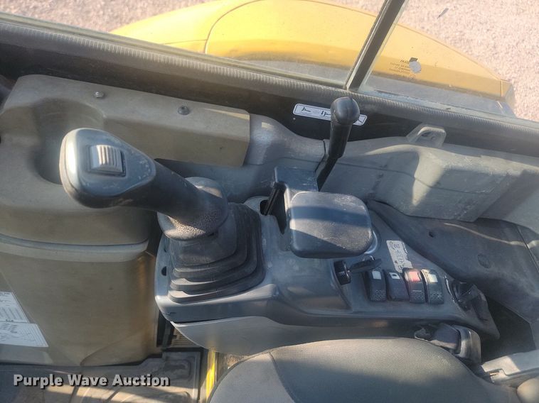 image for item KS9142 2007 Caterpillar 303.5C CR  mini excavator