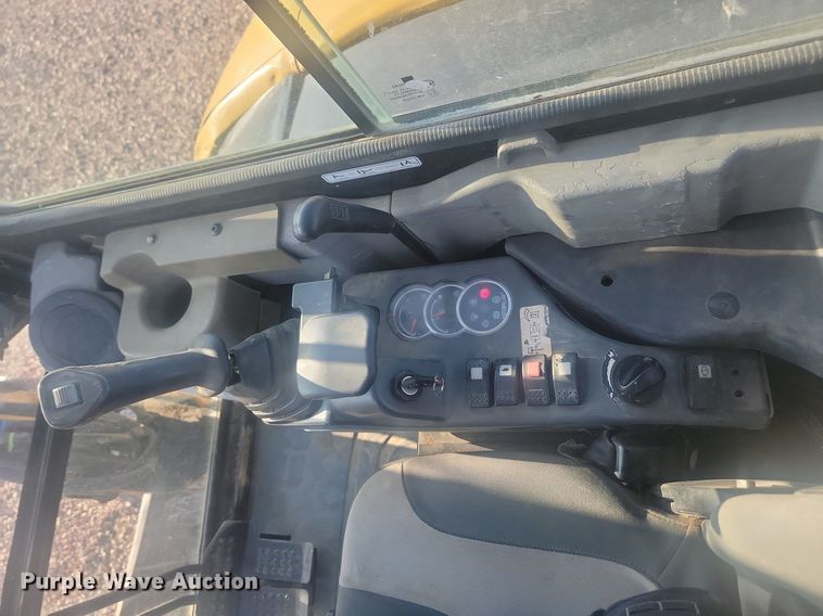 image for item KS9142 2007 Caterpillar 303.5C CR  mini excavator