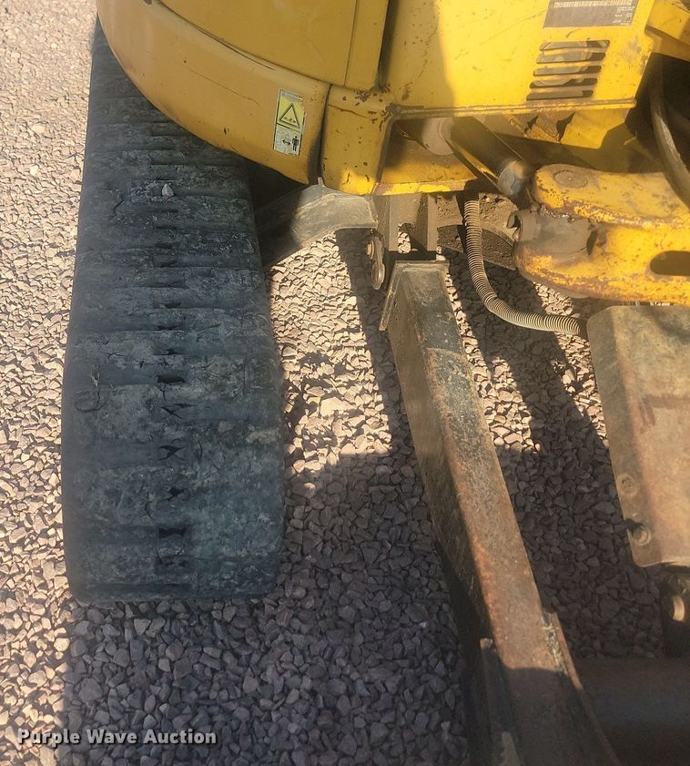 image for item KS9142 2007 Caterpillar 303.5C CR  mini excavator