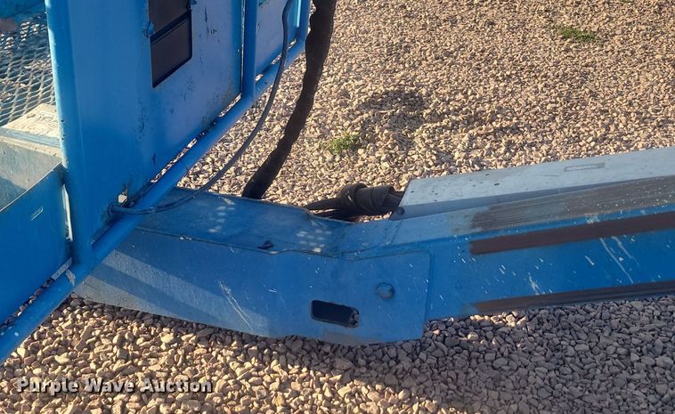 image for item KS9143 2002 Genie Z-45/25  boom lift