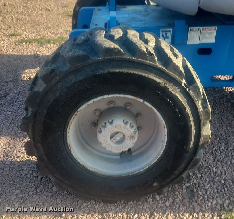 image for item KS9143 2002 Genie Z-45/25  boom lift