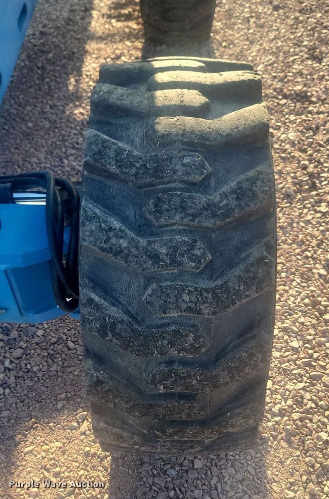 image for item KS9143 2002 Genie Z-45/25  boom lift