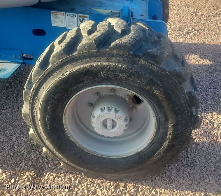 image for item KS9143 2002 Genie Z-45/25  boom lift