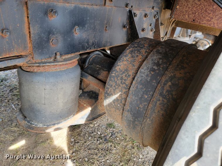 image for item KS9157 1980 Mack  dump truck