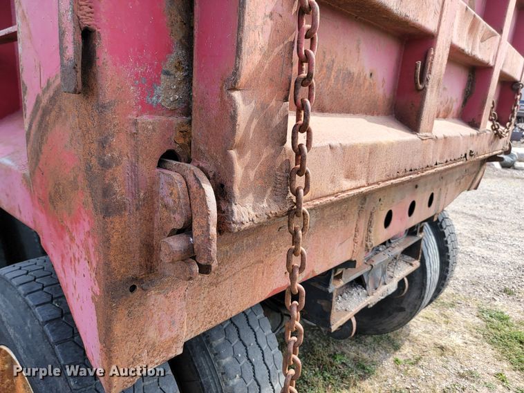 image for item KS9157 1980 Mack  dump truck