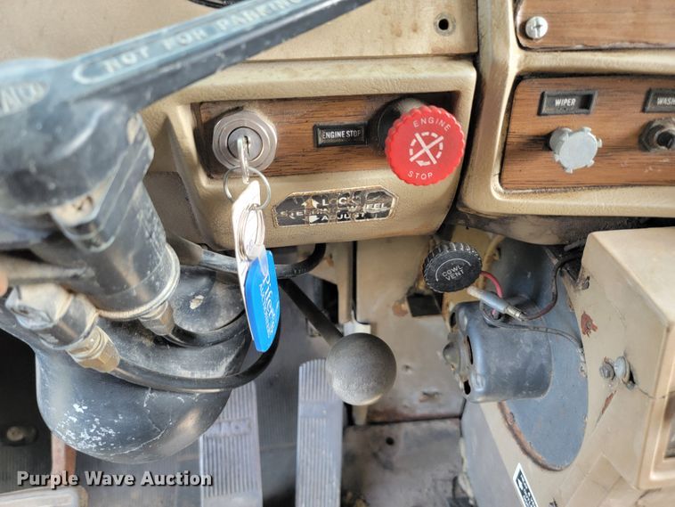 image for item KS9157 1980 Mack  dump truck