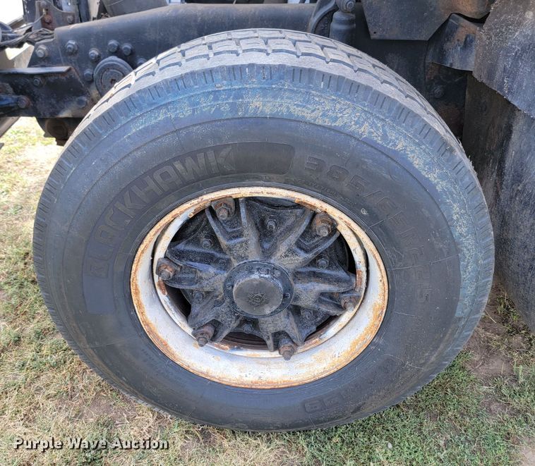 image for item KS9157 1980 Mack  dump truck