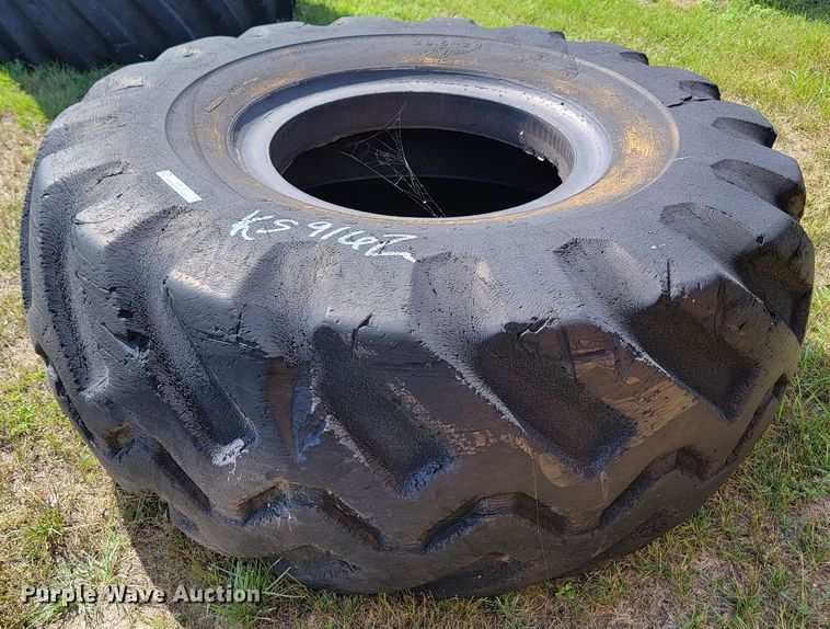 image for item KS9163 (11) tires