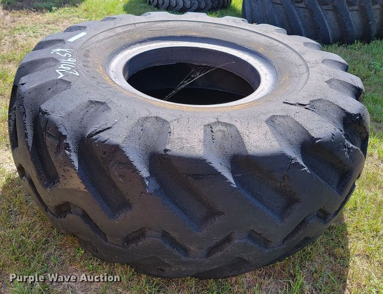image for item KS9163 (11) tires