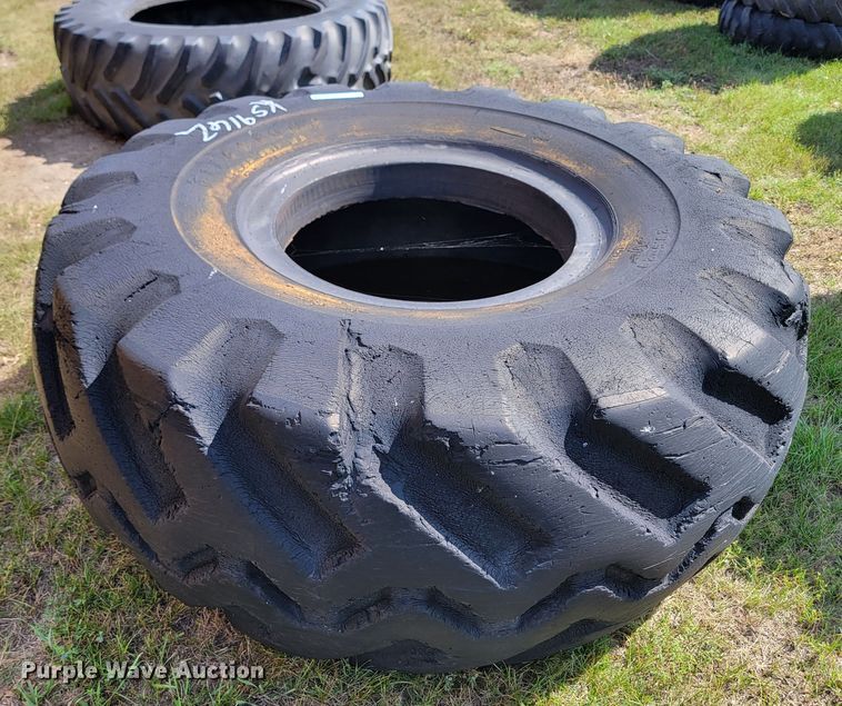 image for item KS9163 (11) tires