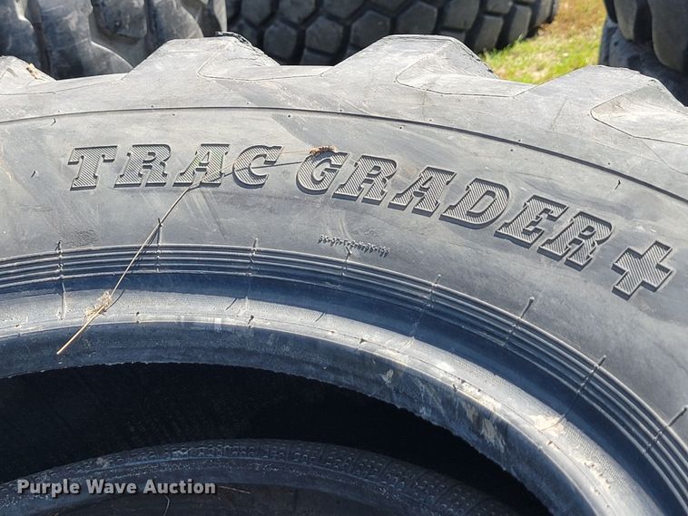 image for item KS9164 (8) 14.00-24 tires