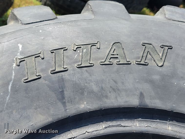 image for item KS9164 (8) 14.00-24 tires