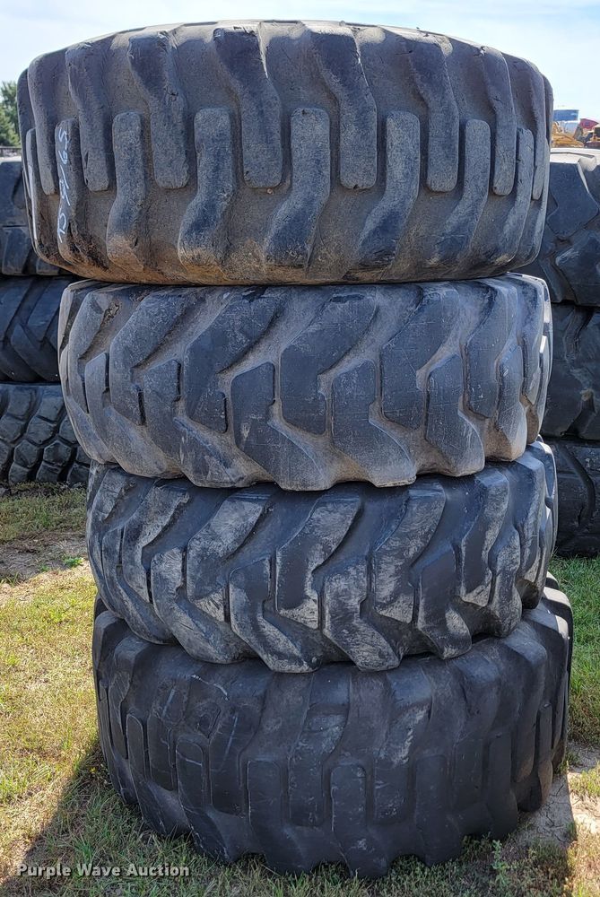 image for item KS9165 (6) 17.5-25 tires