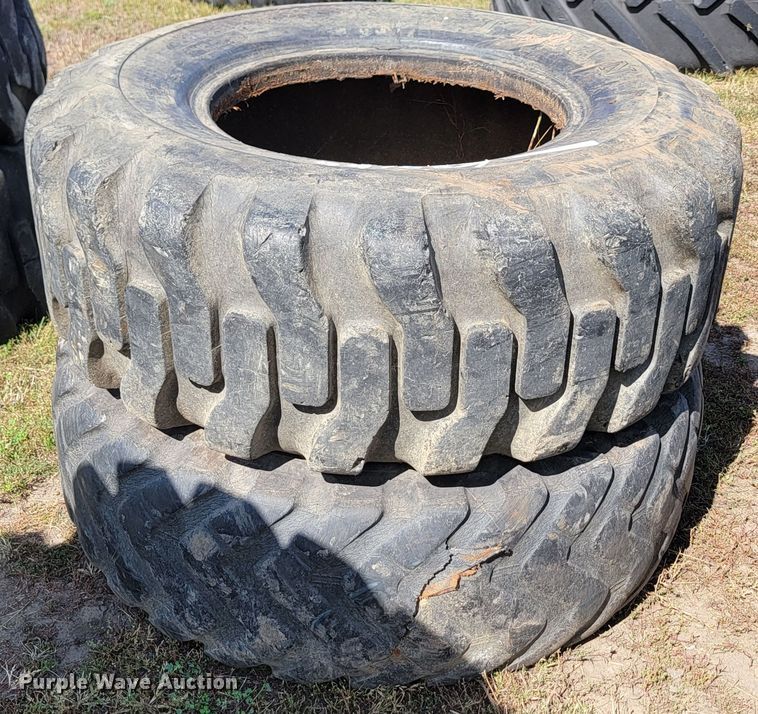 image for item KS9165 (6) 17.5-25 tires