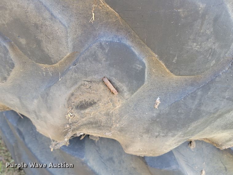 image for item KS9168 (2) 19.5L-24 tires