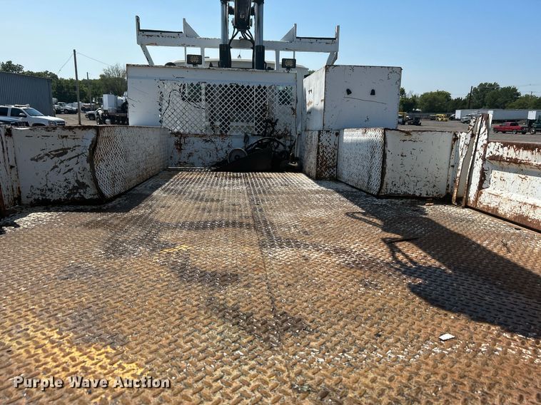 image for item KW9083 2006 Sterling Acterra  crane truck