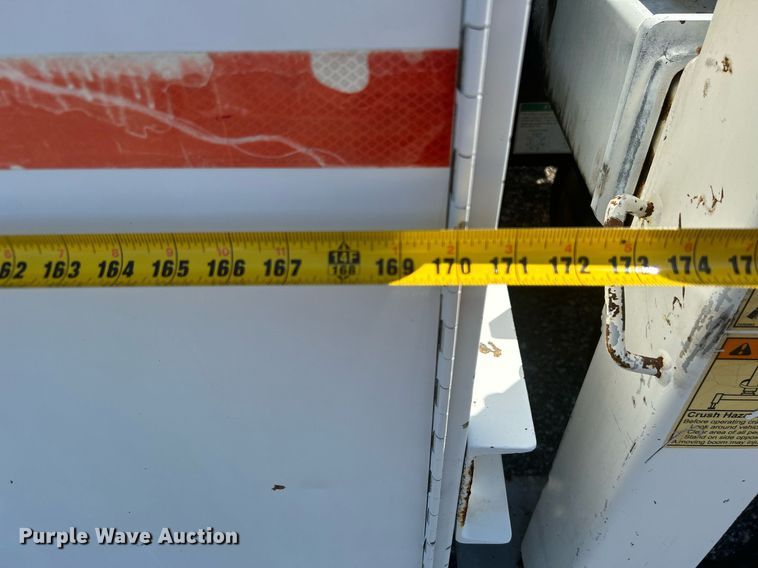 image for item KW9083 2006 Sterling Acterra  crane truck