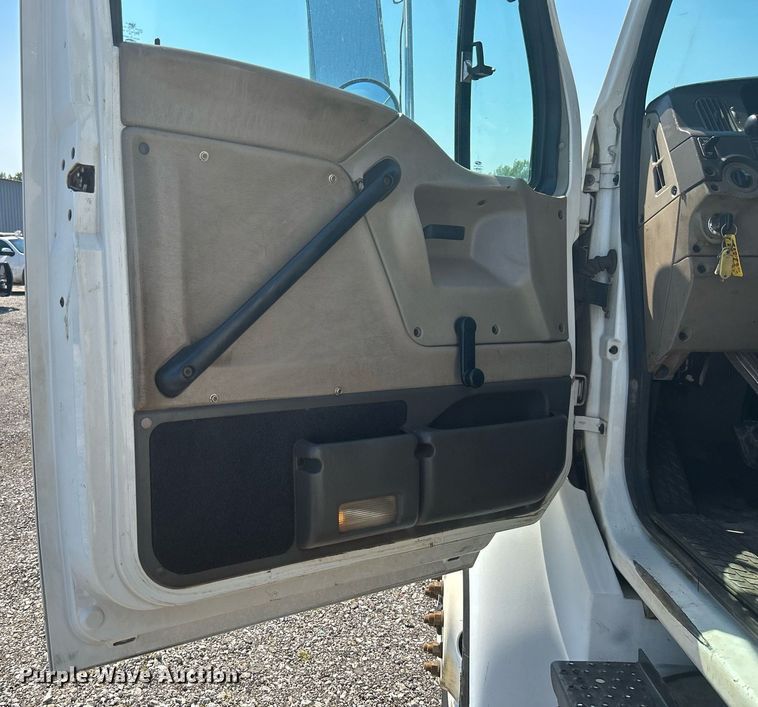 image for item KW9083 2006 Sterling Acterra  crane truck