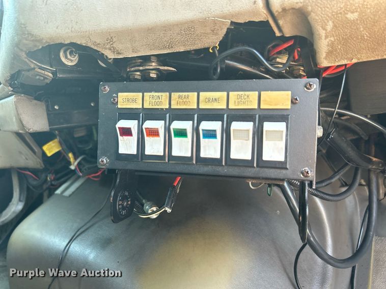 image for item KW9083 2006 Sterling Acterra  crane truck