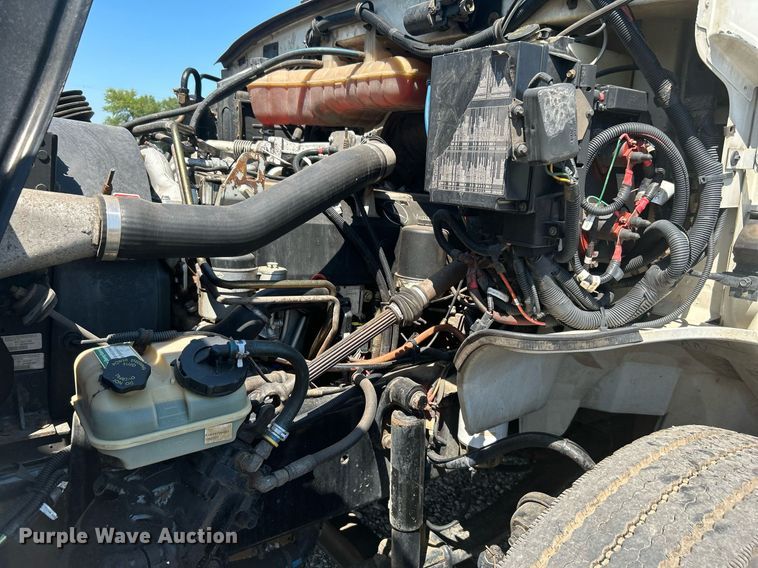 image for item KW9083 2006 Sterling Acterra  crane truck