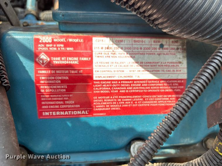 image for item KW9097 2001 International 4700  reel truck