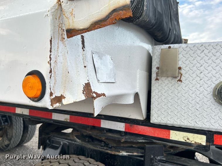 image for item KW9133 1998 Industrial Welding & Supply  end dump pup trailer