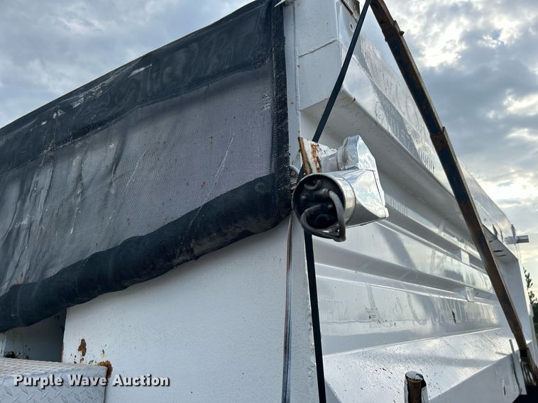 image for item KW9133 1998 Industrial Welding & Supply  end dump pup trailer