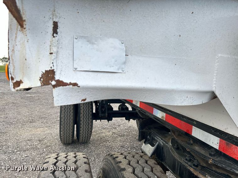 image for item KW9133 1998 Industrial Welding & Supply  end dump pup trailer