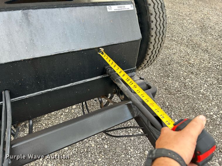 image for item KW9133 1998 Industrial Welding & Supply  end dump pup trailer