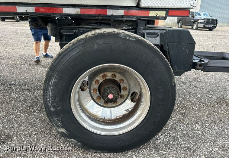 image for item KW9133 1998 Industrial Welding & Supply  end dump pup trailer