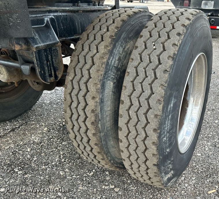 image for item KW9133 1998 Industrial Welding & Supply  end dump pup trailer