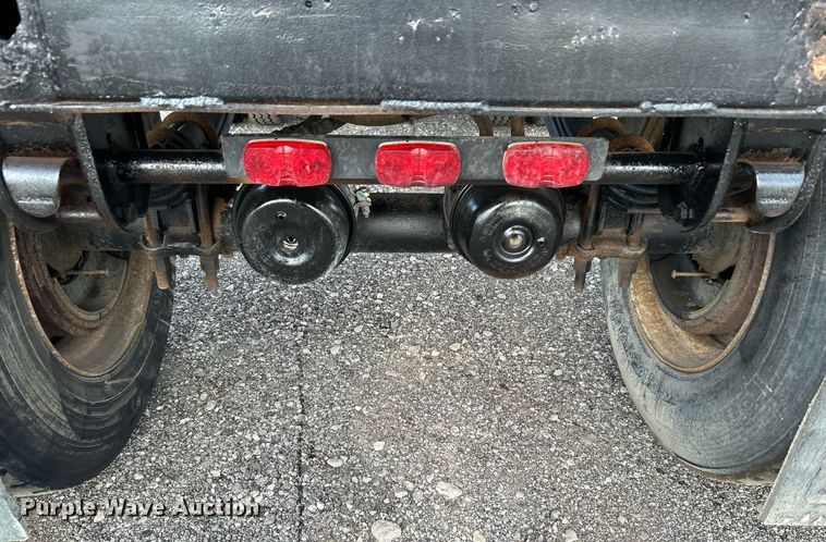 image for item KW9133 1998 Industrial Welding & Supply  end dump pup trailer