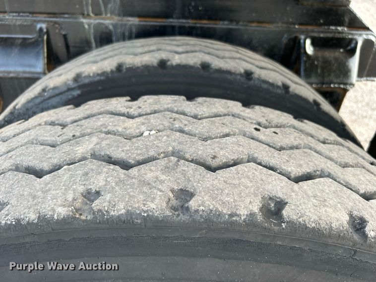 image for item KW9133 1998 Industrial Welding & Supply  end dump pup trailer