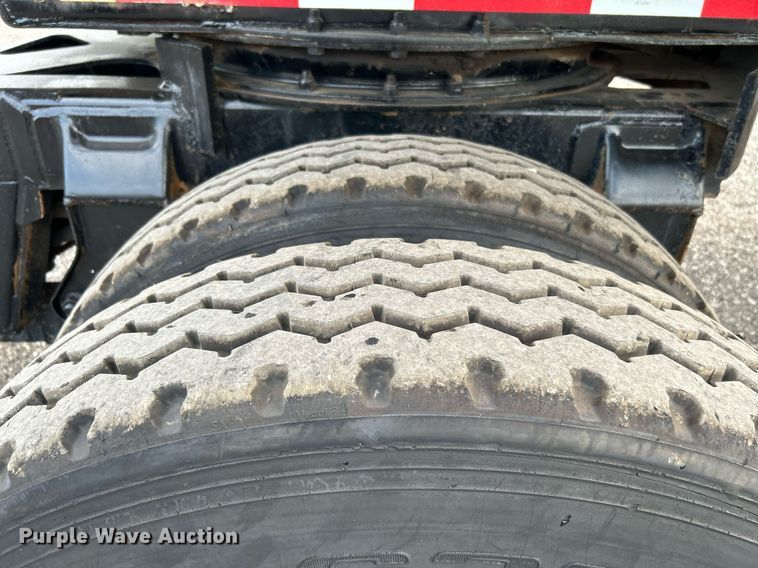 image for item KW9133 1998 Industrial Welding & Supply  end dump pup trailer