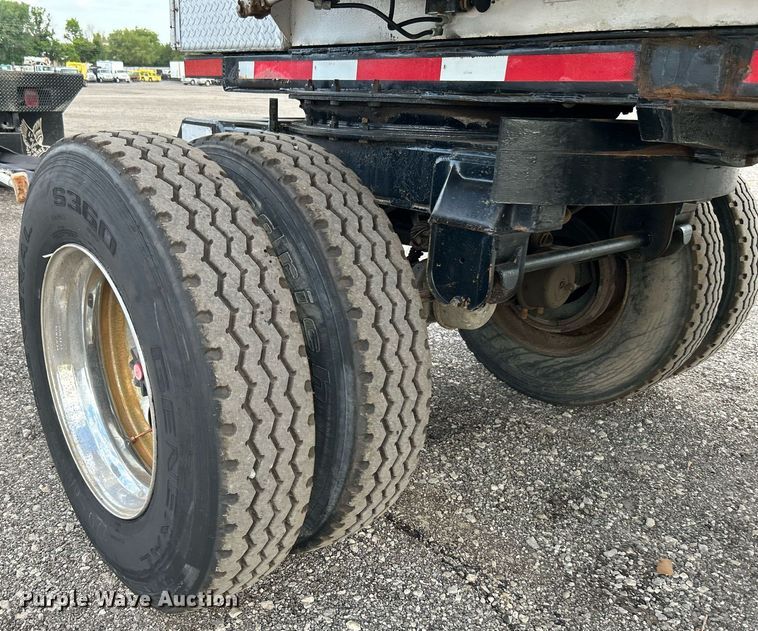 image for item KW9133 1998 Industrial Welding & Supply  end dump pup trailer