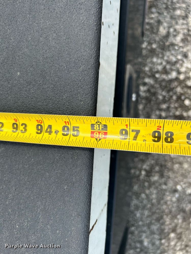 image for item KW9224 2010 Hino 238  bucket truck