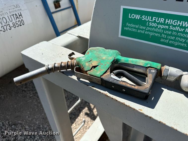 image for item KX9750 Fuel tank