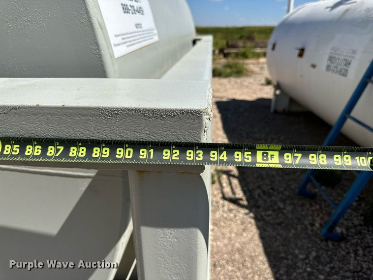 image for item KX9750 Fuel tank